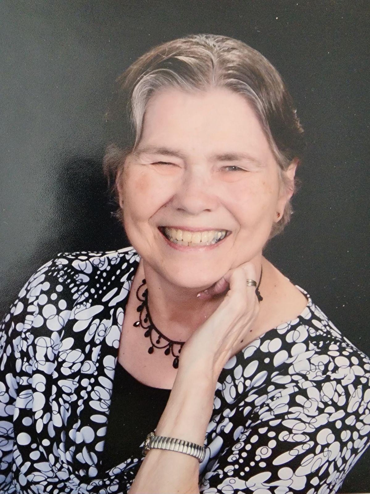 Joan Hlavacek, 83, Phillips